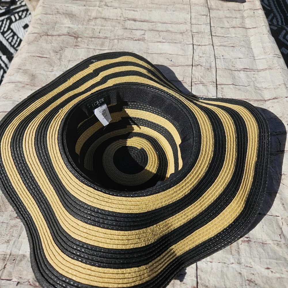 J.Crew Floppy Sun Hat Striped Wide Brim Beach Black Tan Natural Straw Boho